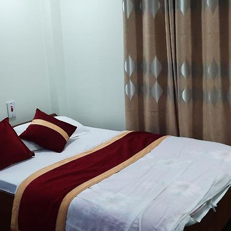 Tharu Mango Garden Resort Baijnathpurwa Ngoại thất bức ảnh